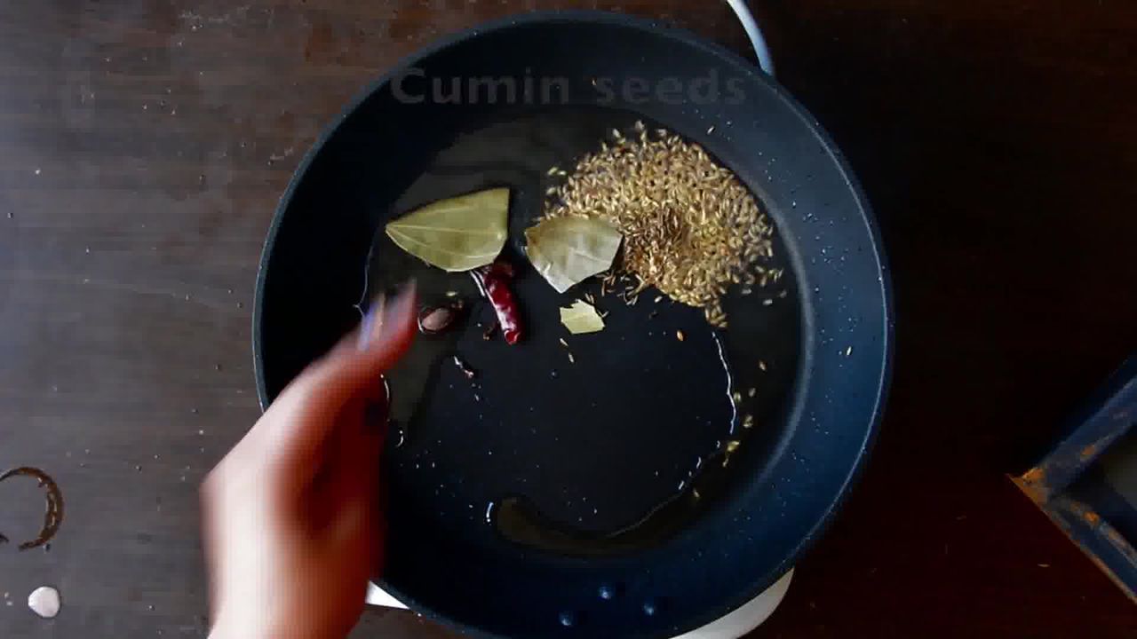 Image of the cooking step-3-2 for Roasted Cauliflower Pilaf With Watermelon Sauce