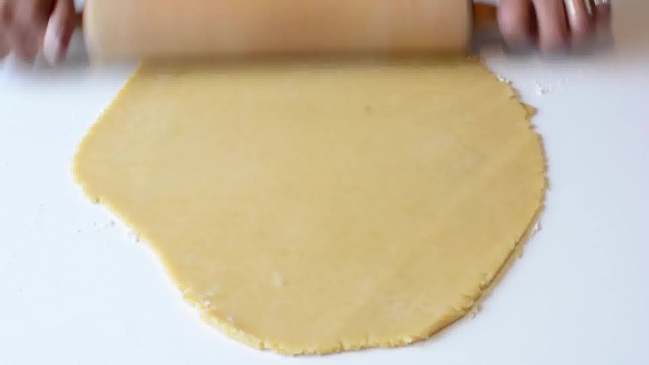 Image of the cooking step-1-5 for Spiced Pumpkin Pie Recipe