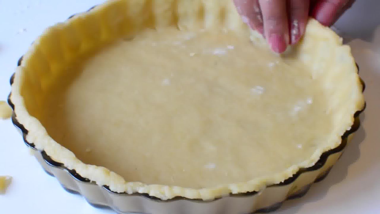 Image of the cooking step-1-8 for Spiced Pumpkin Pie Recipe
