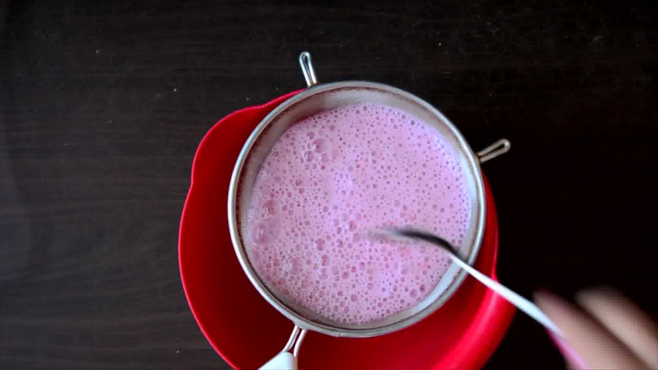 Image of the cooking step-1-3 for Strawberry White Hot Chocolate Recipe