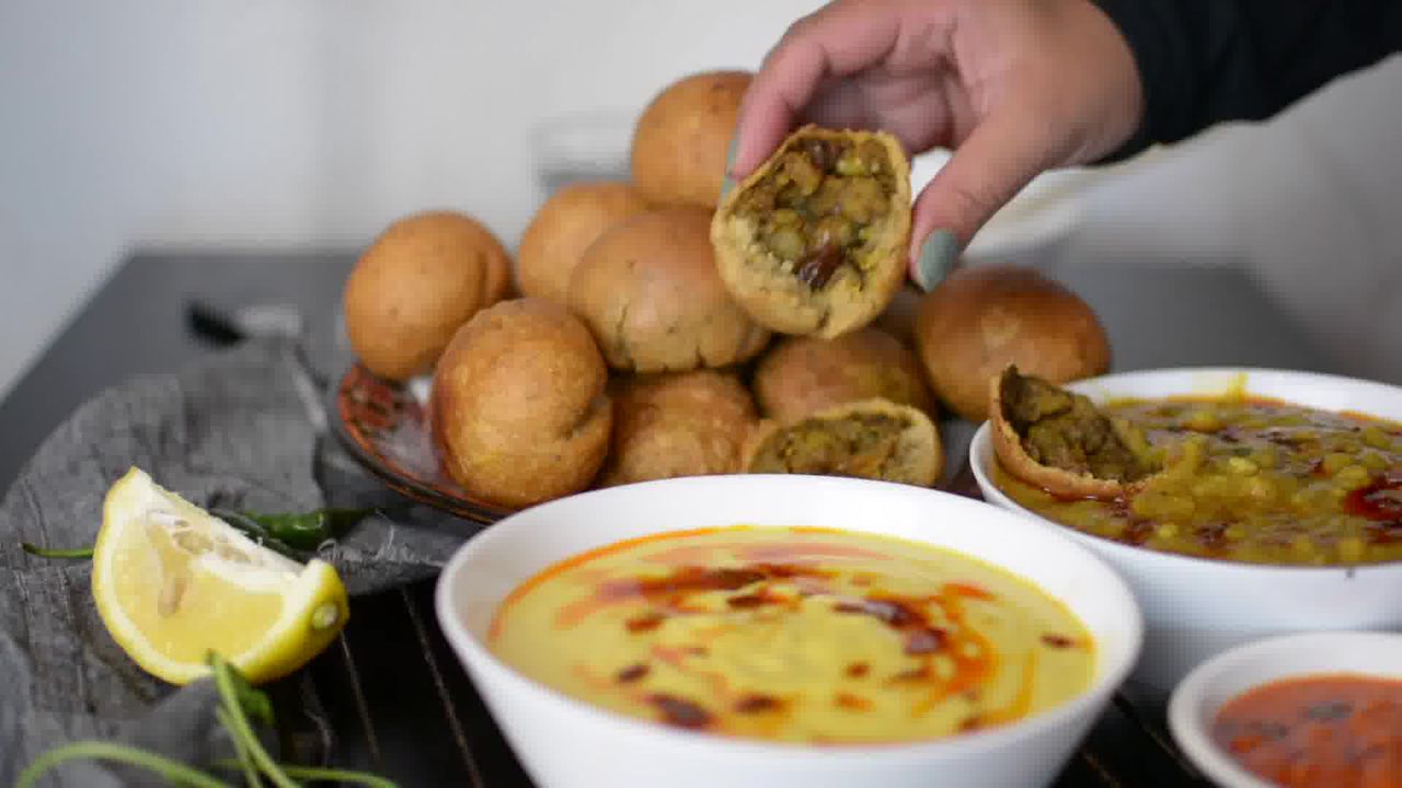 Image of the cooking step-5-4 for Masala Bati - Stuffed Masala Bati - Bharwa Masala Baati
