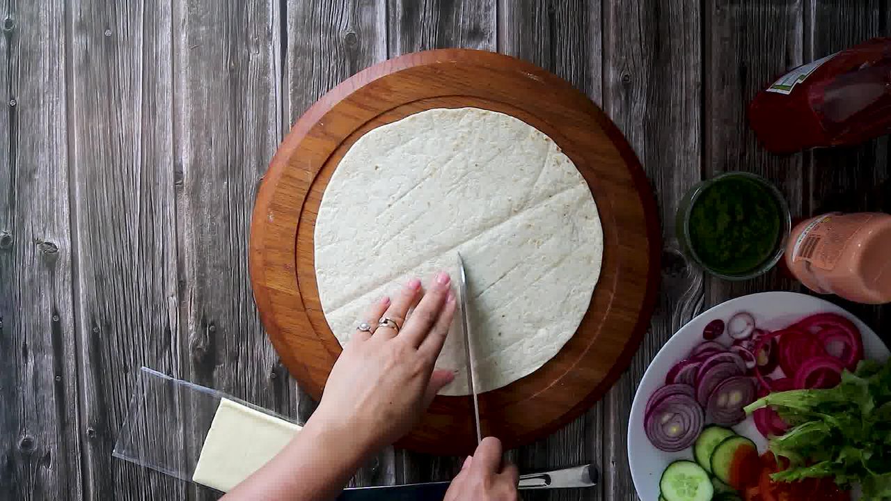 You Can Turn a Cutting Board Into a Table With This TikTok Hack