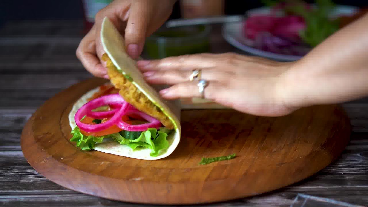 Image of the cooking step-1-6 for TikTok Tortilla Wrap Hack (6 Vegetarian Filling Ideas)