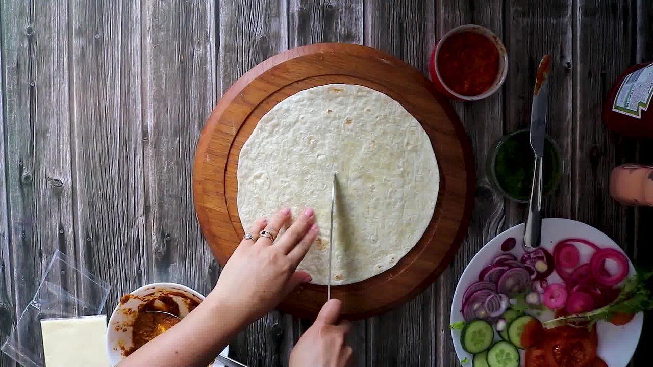 Image of the cooking step-4-1 for TikTok Tortilla Wrap Hack (6 Vegetarian Filling Ideas)
