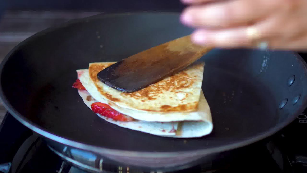 Image of the cooking step-5-7 for TikTok Tortilla Wrap Hack (6 Vegetarian Filling Ideas)