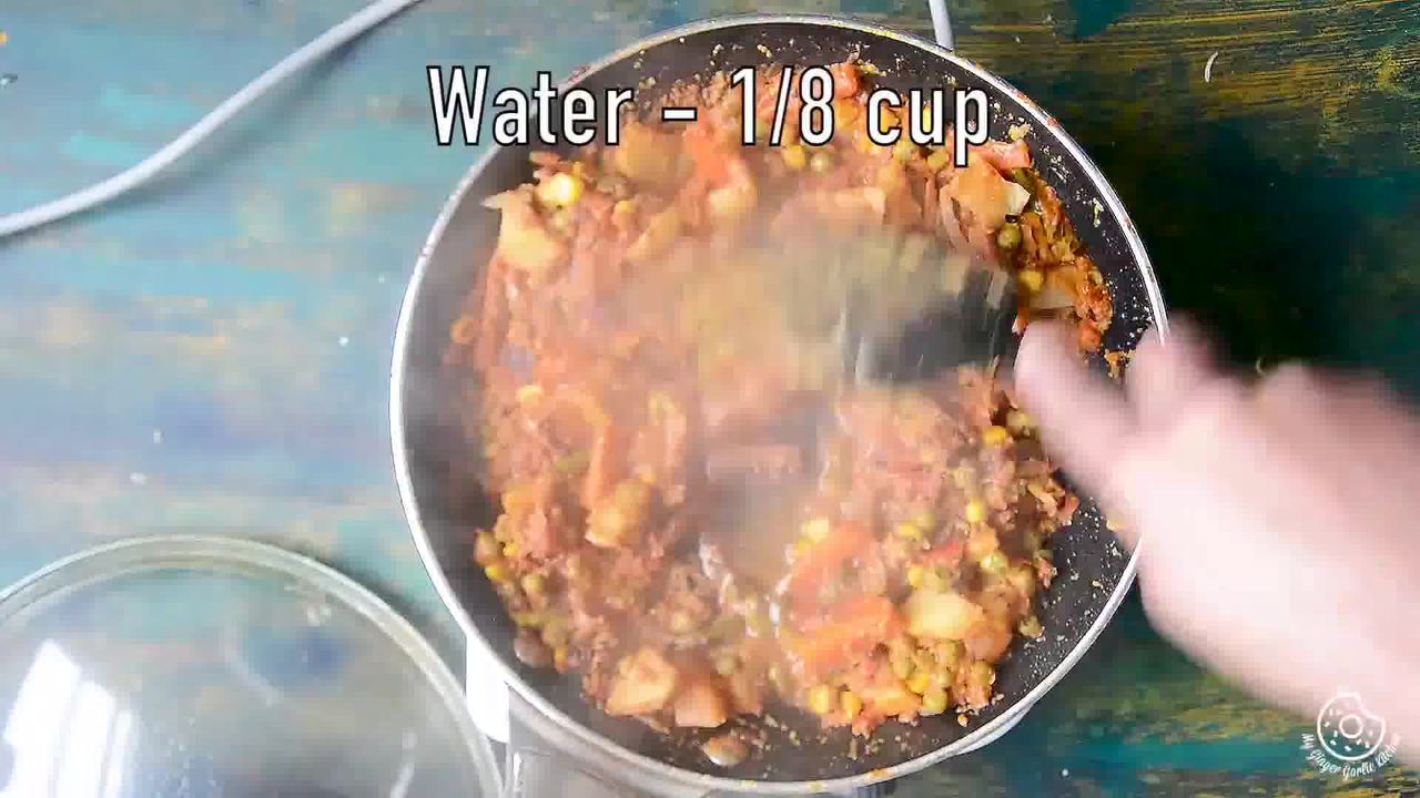 Image of the cooking step-4-8 for Restaurant Style Vegetable Biryani Recipe