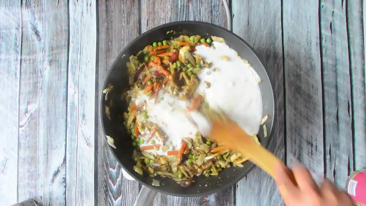 Image of the cooking step-1-10 for Vegan Thai Green Curry Vegetable Noodles (Video Recipe)