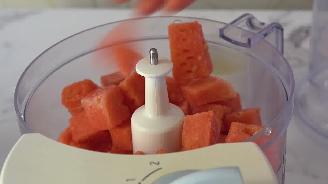 Image of the cooking step-1-4 for Watermelon Sorbet