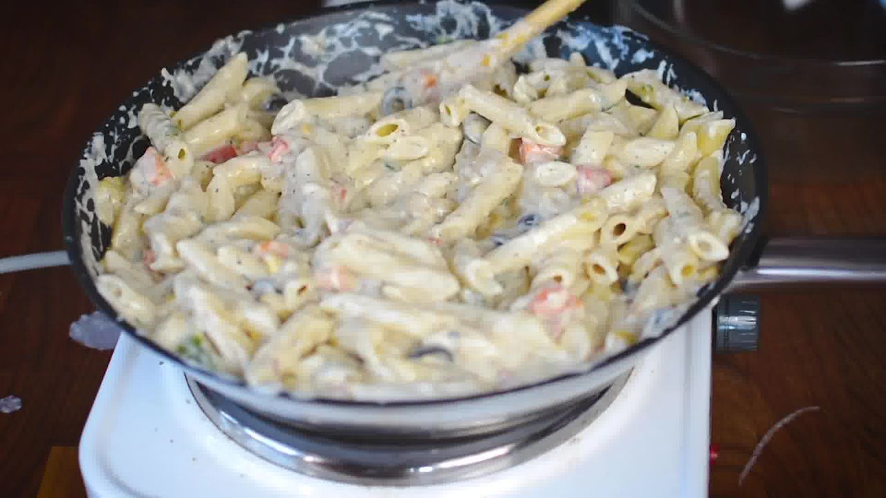 Image of the cooking step-4-4 for White Sauce Pasta Recipe (Béchamel Sauce Pasta)
