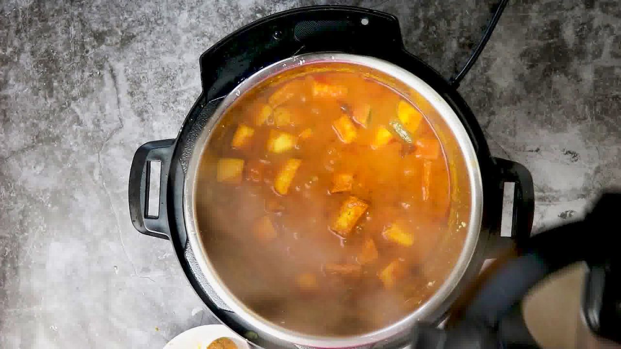 Image of the cooking step-1-18 for Zucchini Tofu Curry (Instant Pot + Stovetop)
