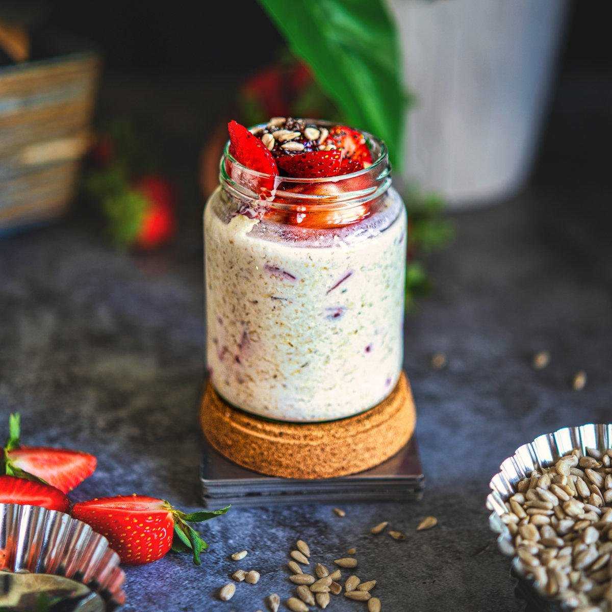 https://www.mygingergarlickitchen.com/wp-content/rich-markup-images/1x1/1x1-strawberry-overnight-oats.jpg