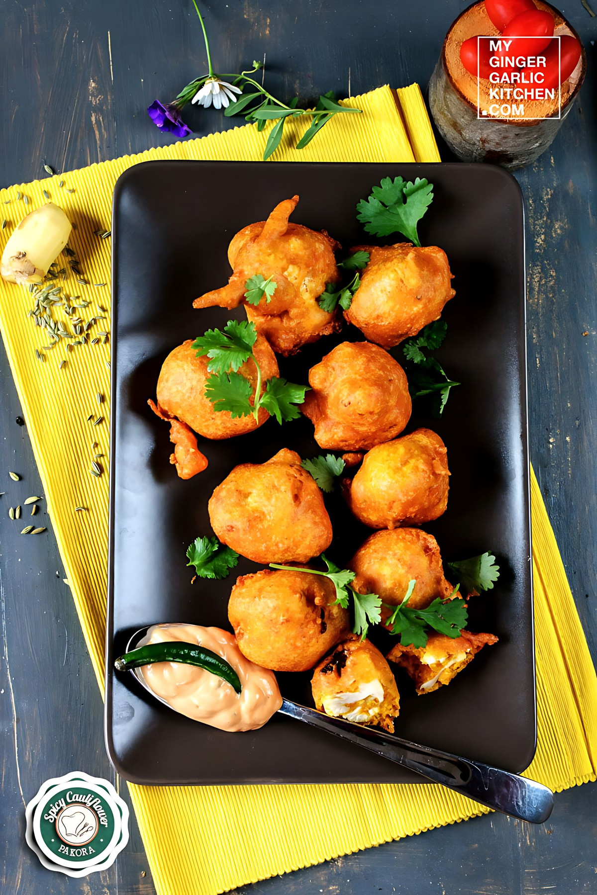 Gobi Pakora - Indian Cauliflower Pakora