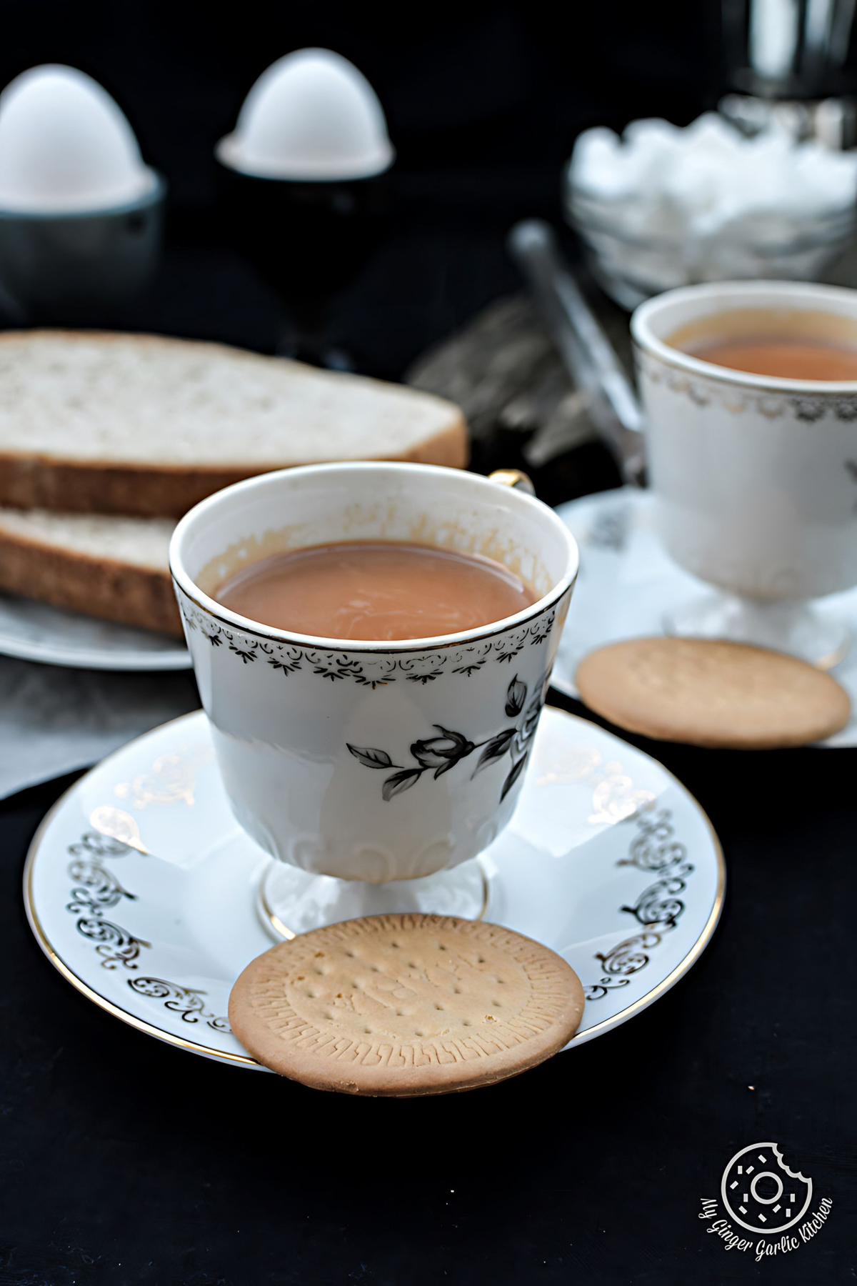 Ginger Cardamom Tea - Adrak Ilaichi Ki Chai