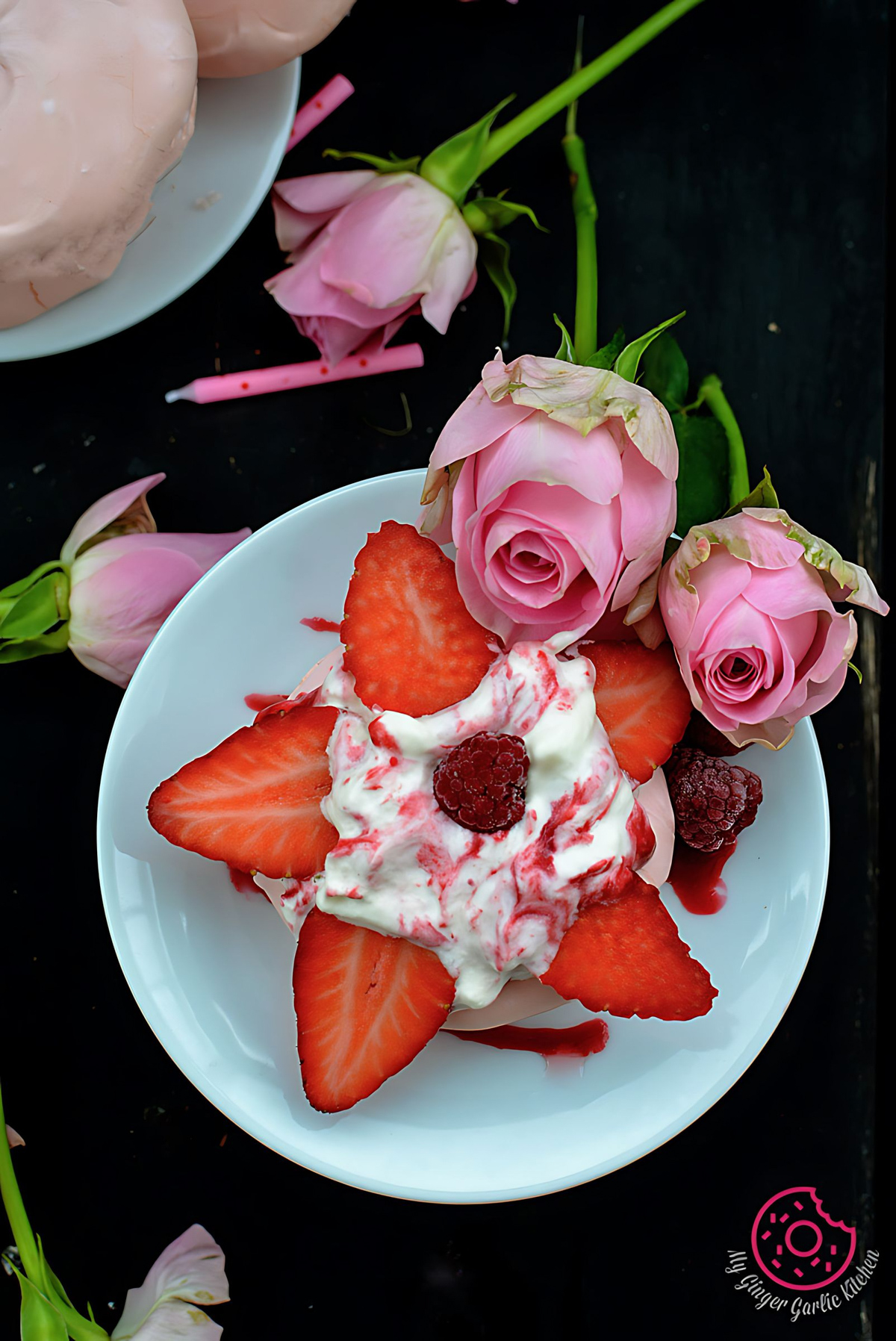 Mini Berry Pavlova