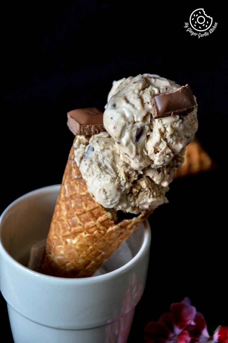 recipe-creamy-coconut-coffee-chocolate-chunk-ice-cream|mygingergarlickitchen.com/ @anupama_dreams