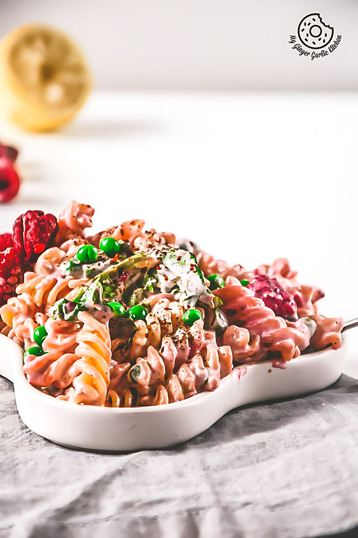 15 Minutes Creme Fraiche Raspberry Peas Lemony Pasta