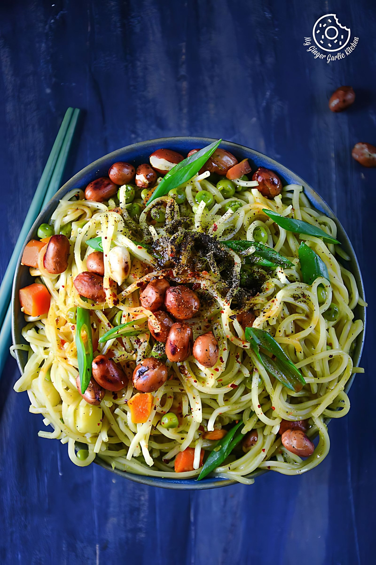 Image of 15 minutes No Oil Green Thai Curry Chow-Mein Noodles