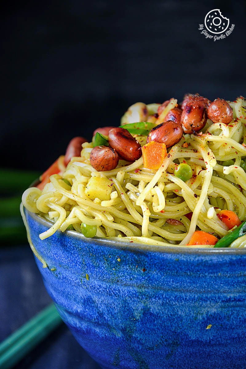 recipe-no-oil-thai-green-curry-chow-mein-noodles|mygingergarlickitchen.com/ @anupama_dreams