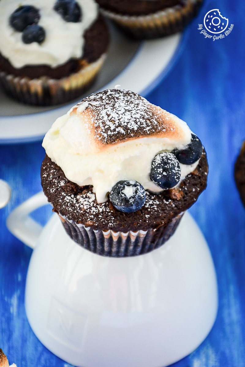 recipe-chocolate-cream-cheese-muffins-with-blueberries|mygingergarlickitchen.com/ @anupama_dreams
