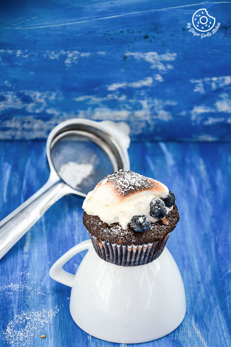recipe-chocolate-cream-cheese-muffins-with-blueberries|mygingergarlickitchen.com/ @anupama_dreams