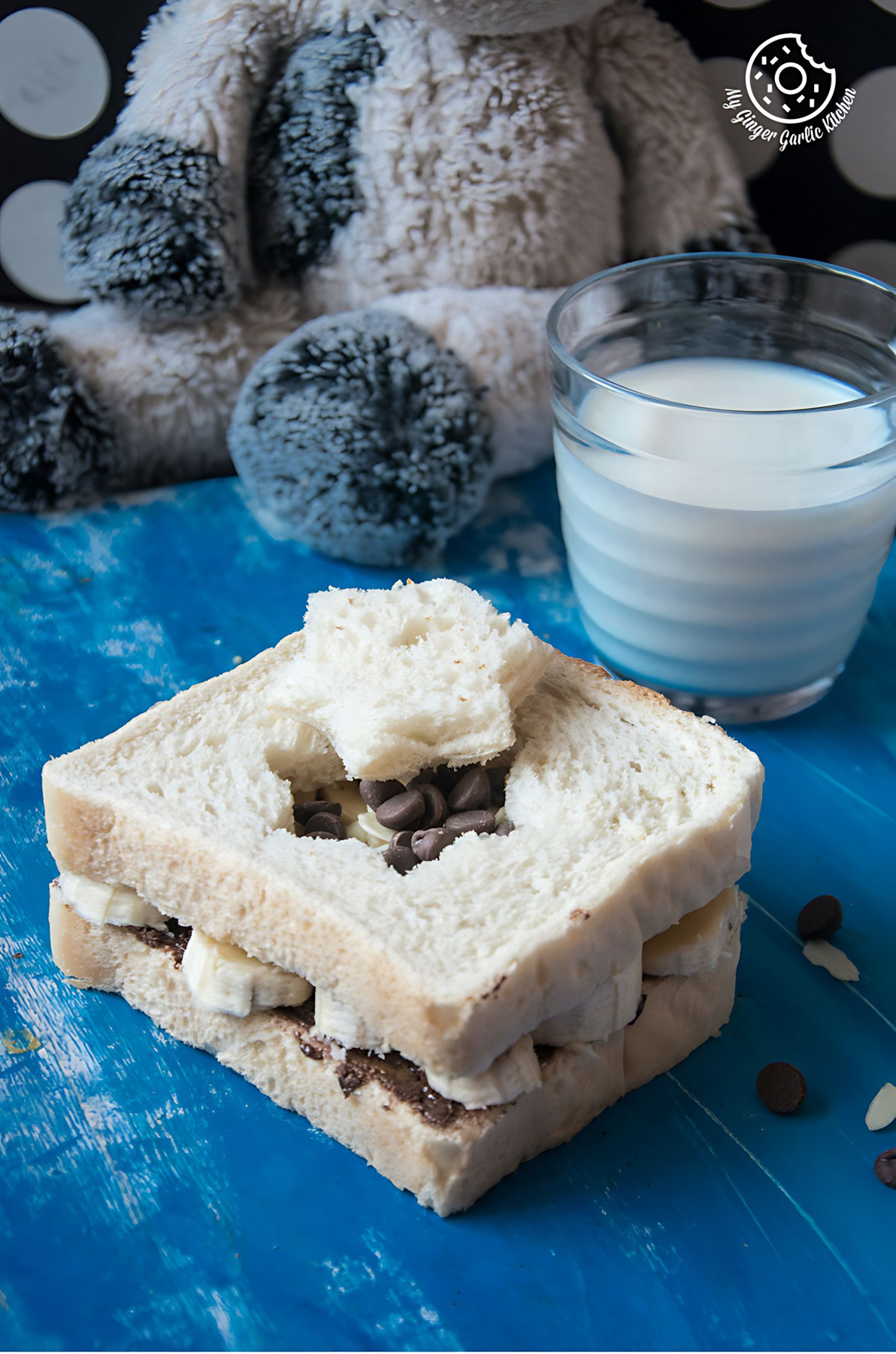 Peanut Butter Chocolate Banana Sandwich | Video Recipe