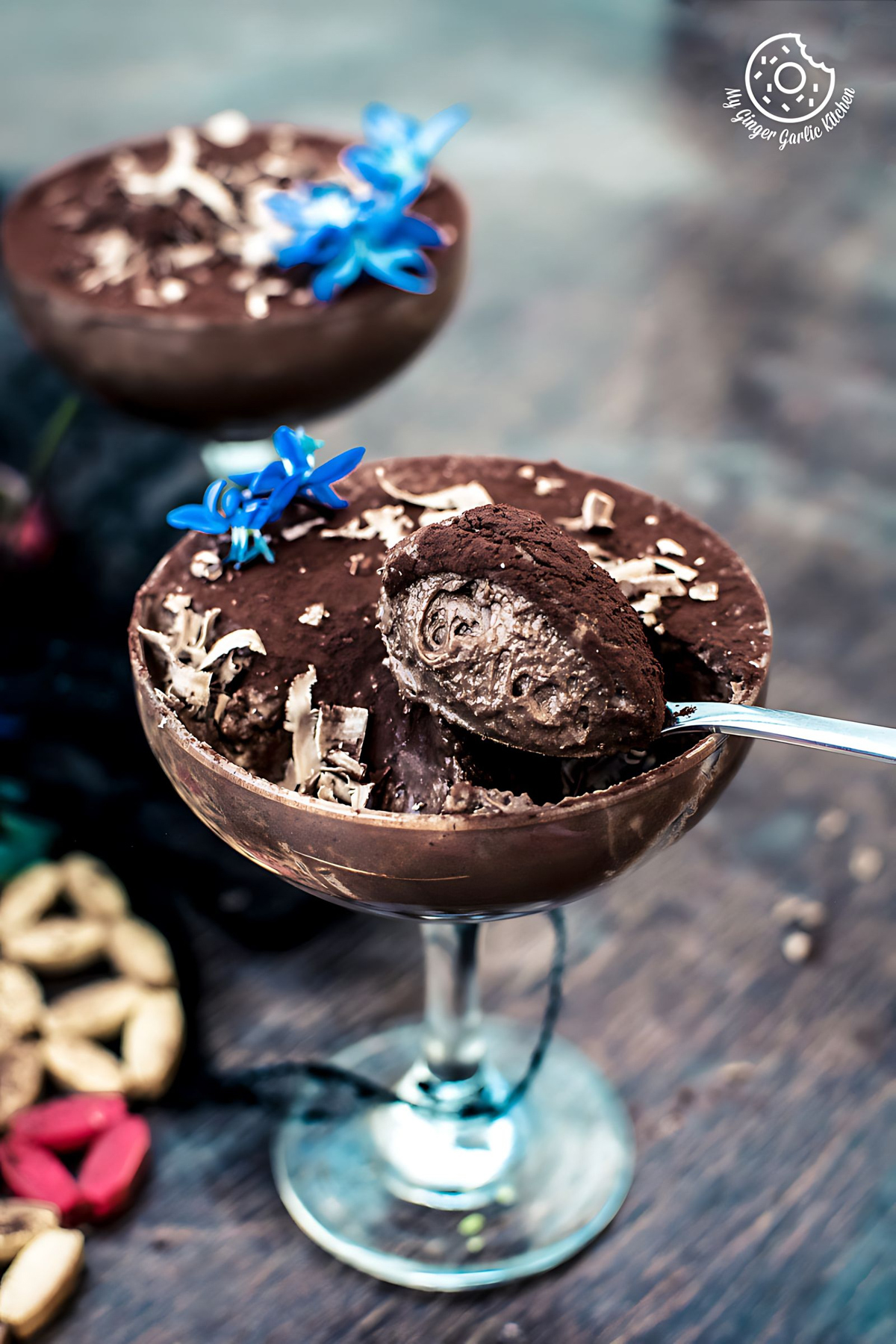 Vegan Chocolate Mousse With Aquafaba | mygingergarlickitchen.com/ @anupama_dreams