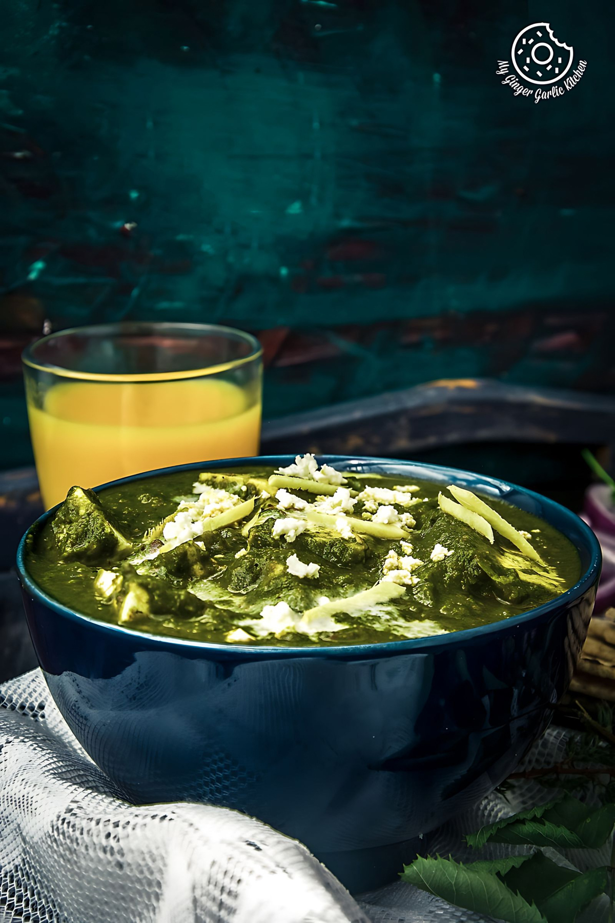 Palak Paneer - Spinach and Indian Cottage Cheese Gravy