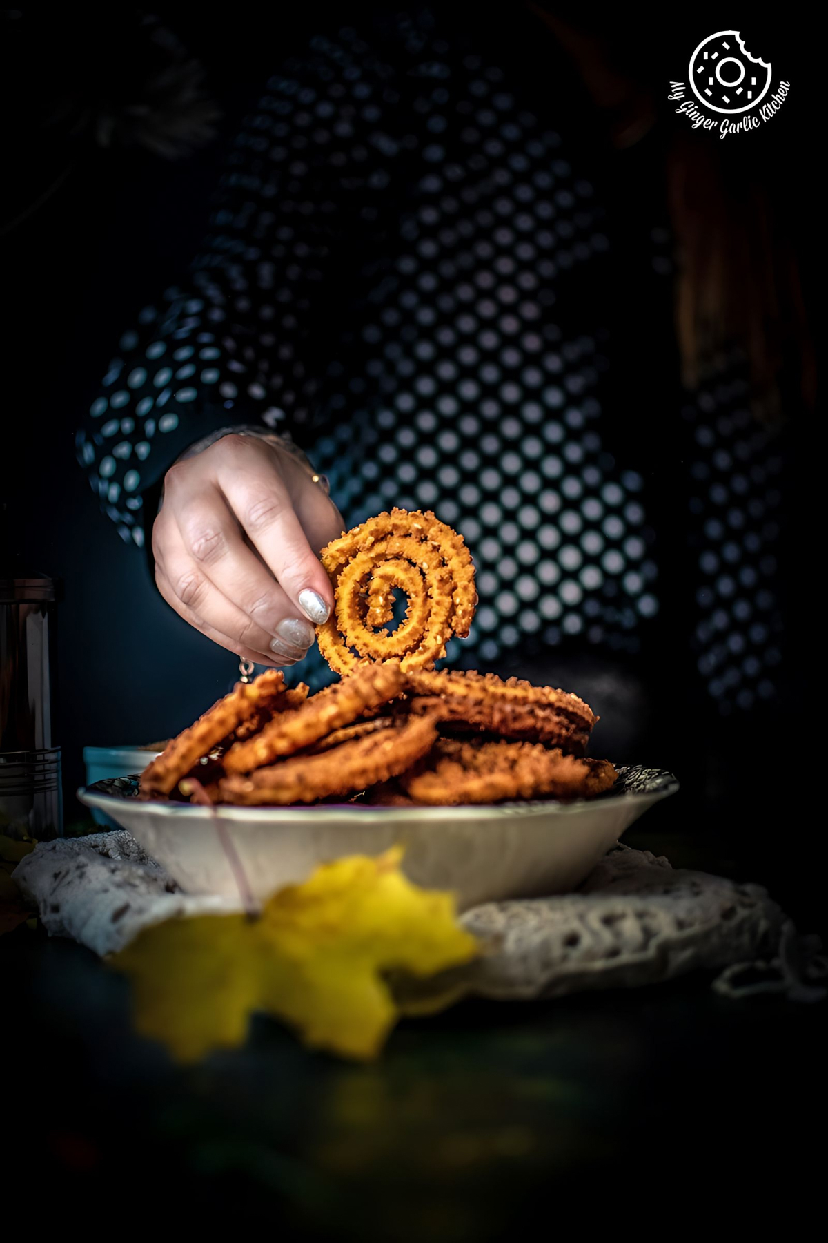 Image of Chakli Recipe – Instant Rice Chakli (Fried + Baked)