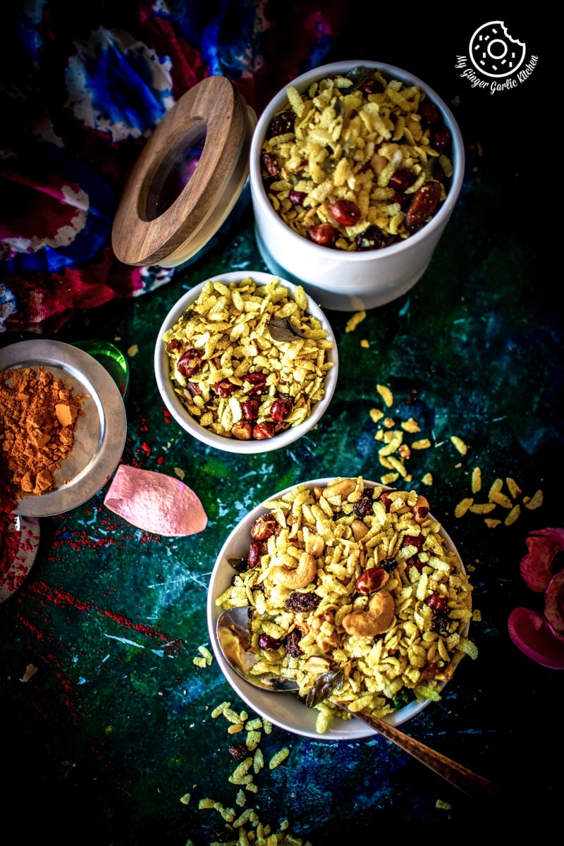 /poha-chivda/poha-chivda-recipe-my-ginger-garlic-kitchen