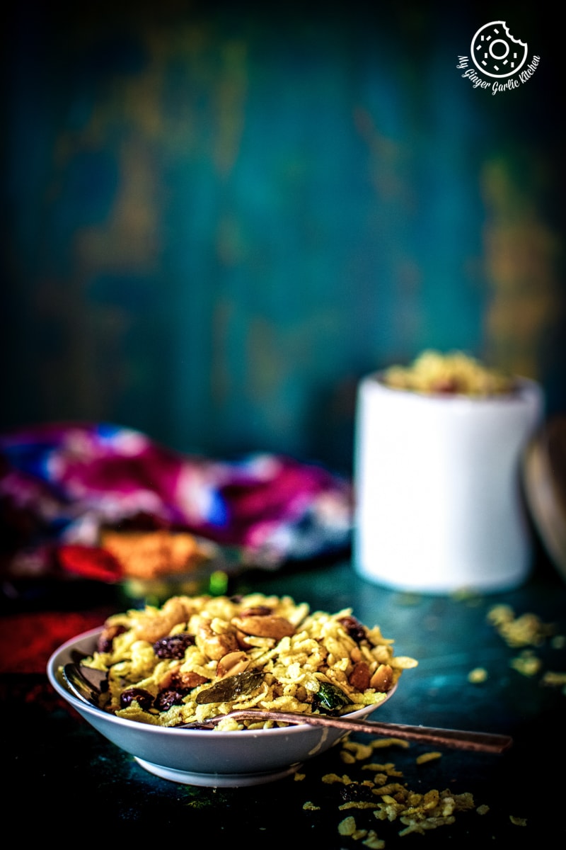 /poha-chivda/poha-chivda-recipe-my-ginger-garlic-kitchen