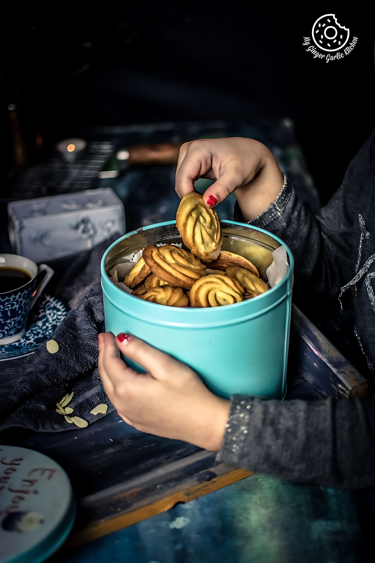 Butter Cookies - Eggless Butter Biscuit - Piped Cookies