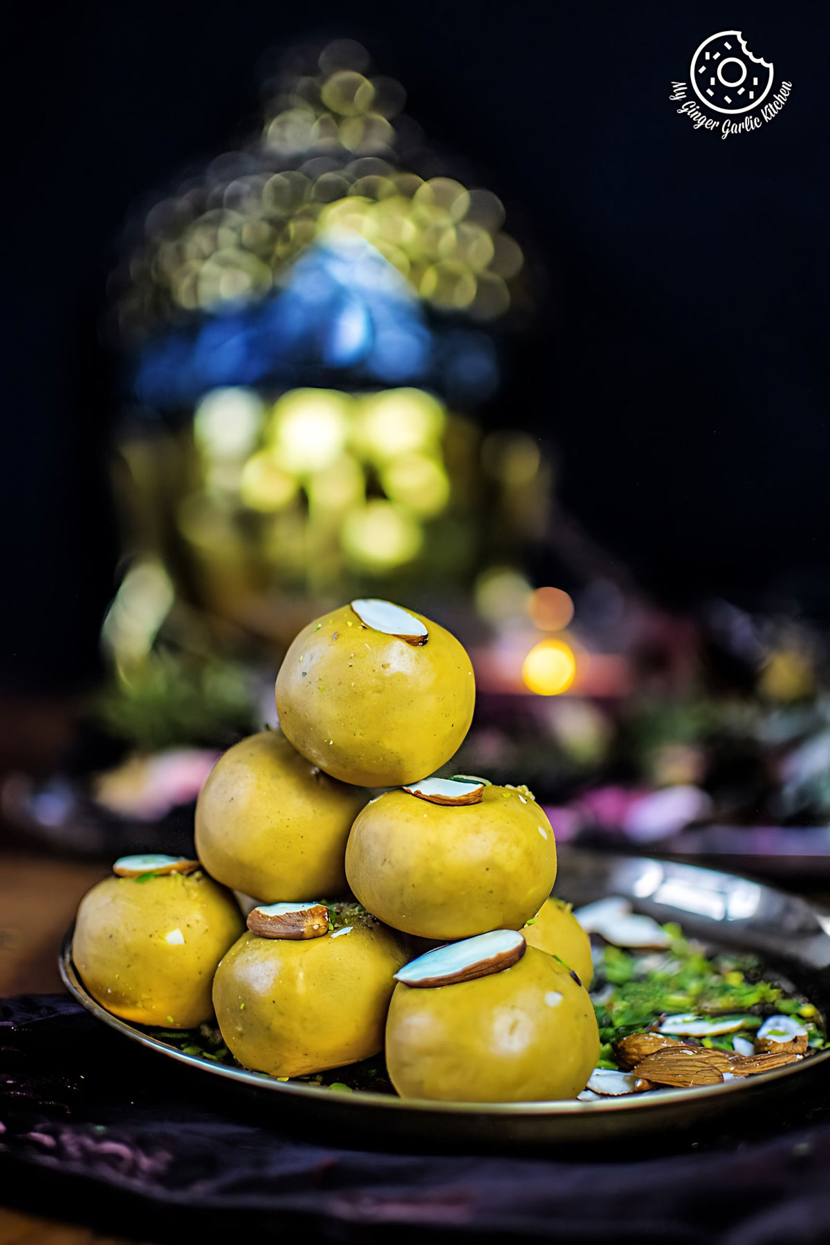 Image of Besan Ladoo Recipe - Sweet Chickpea Flour Balls