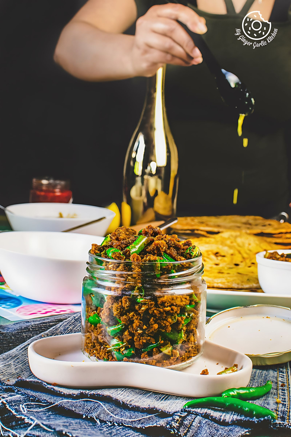 Image of Besan Mirchi Ke Tipore - Garm Flour Green Chili Stir-Fry