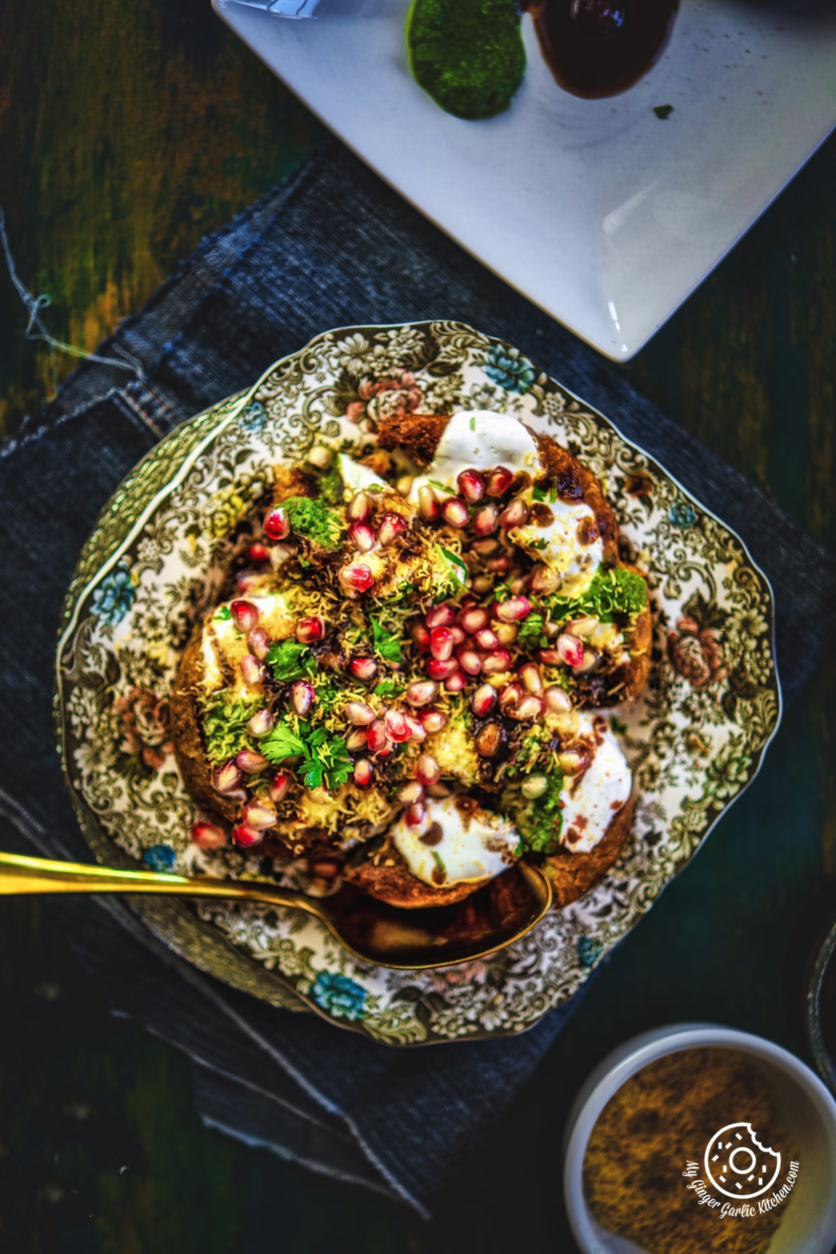 Aloo Tikki Chaat