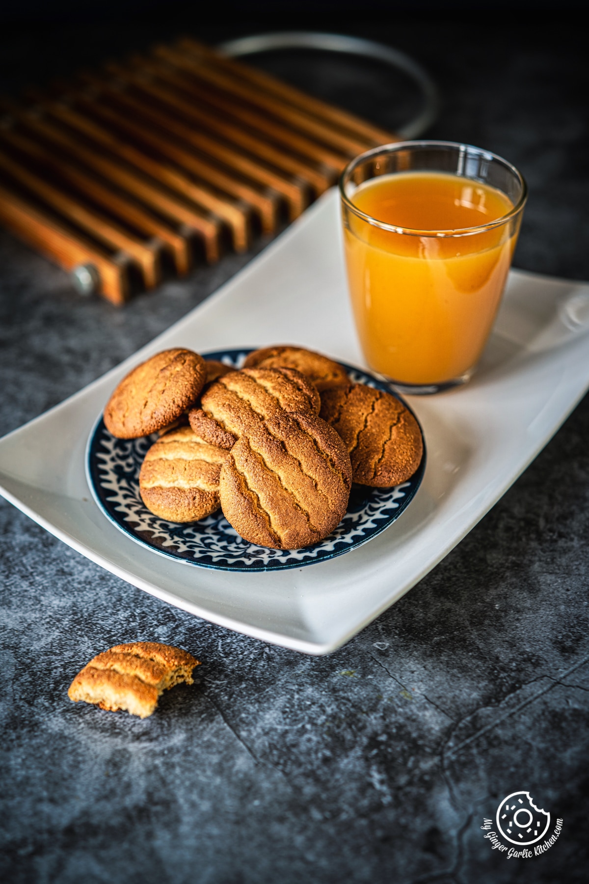 3 Ingredient Almond Flour Cookies