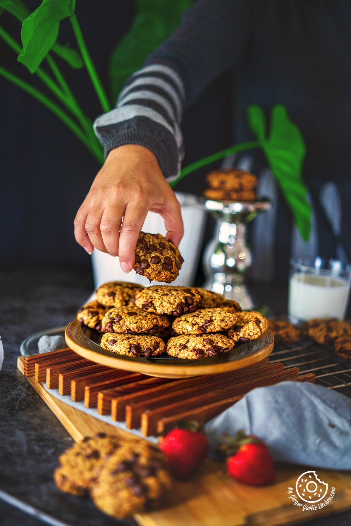 Peanut Butter Banana Oatmeal Cookies