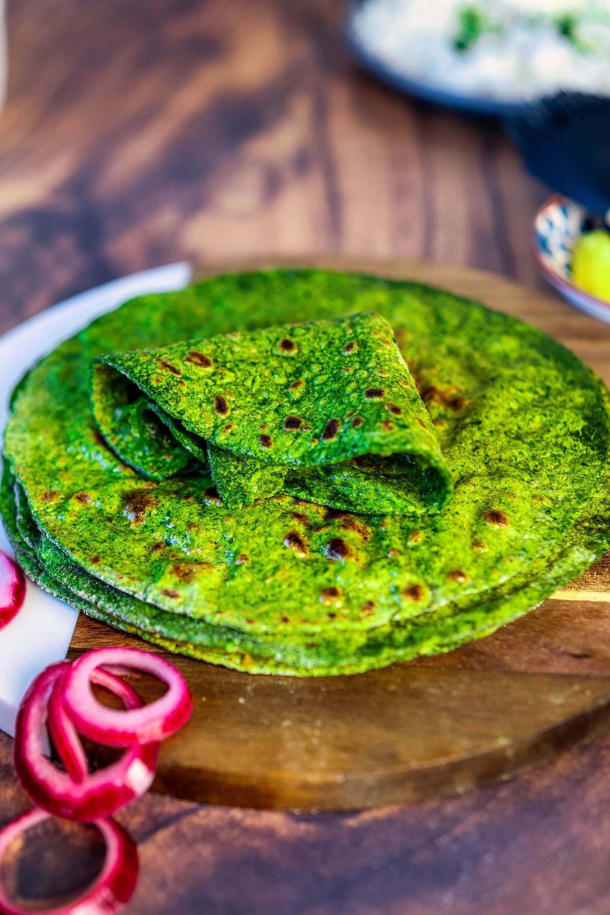 Soft Spinach Roti Recipe (Palak Atta Roti)