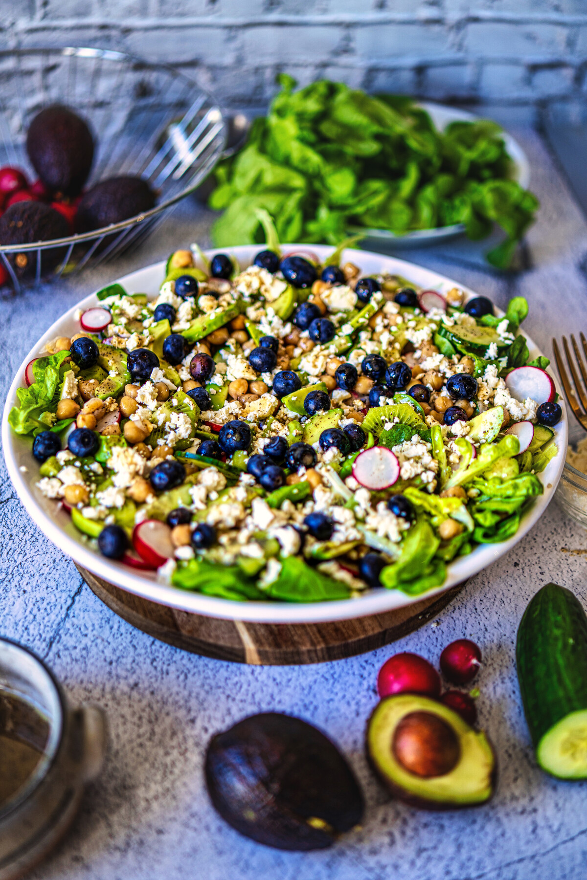 Kiwi Chickpea Feta Salad